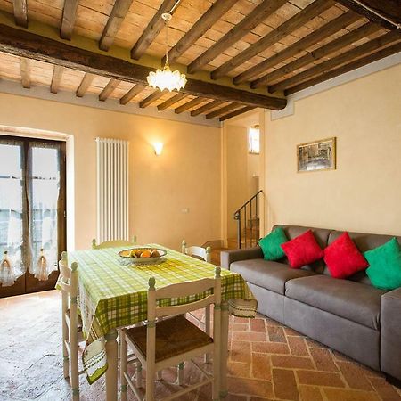 Borgo Pie' Di Gamboi Villa Chianni Exteriör bild