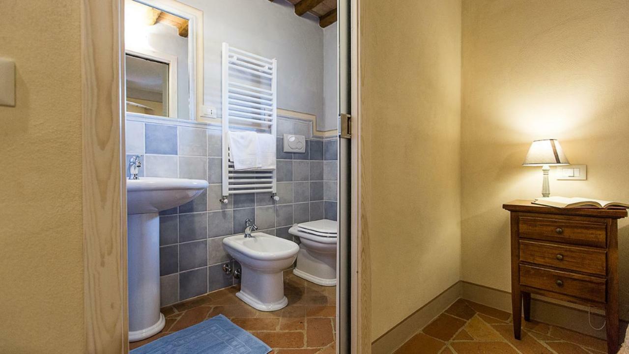 Borgo Pie' Di Gamboi Villa Chianni Exteriör bild